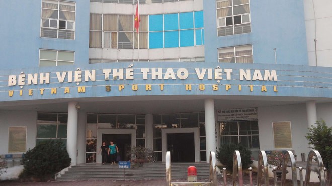 Benh vien thong tin chinh thuc vu bac si bi hanh hung, bat quy xin loi